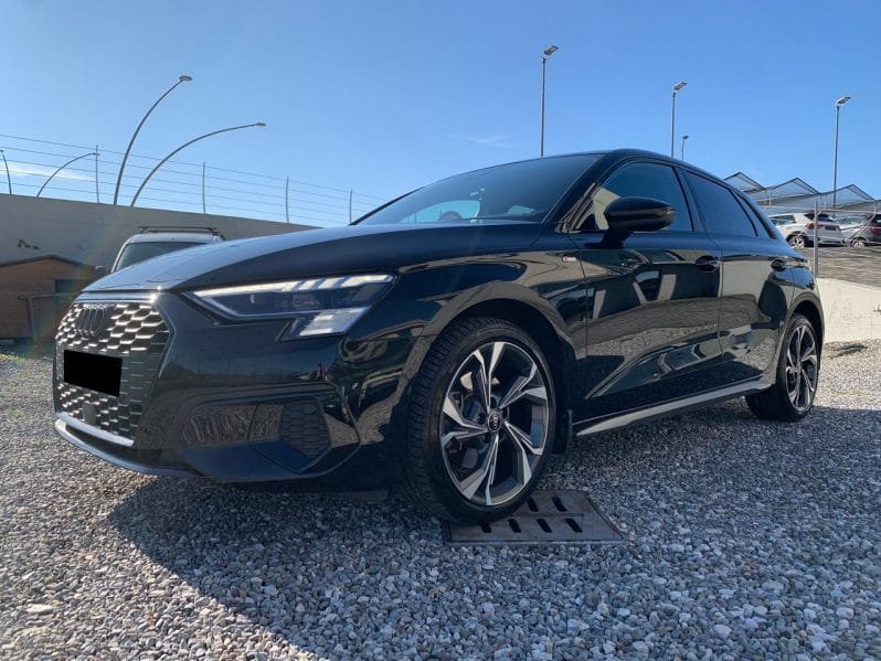 
								Copia di Audi A3 full									