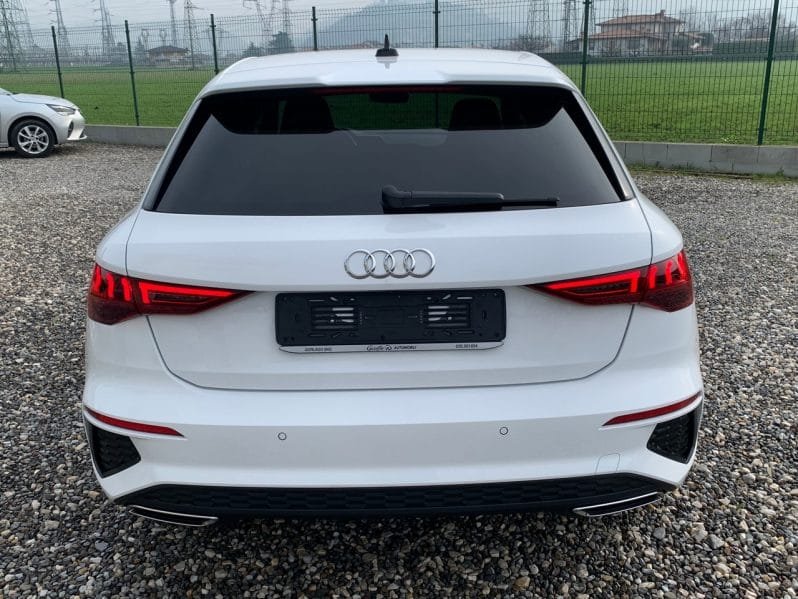 
								Copia di Copia di Audi A3 full									