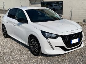 Copia di Copia di Copia di PEUGEOT 208