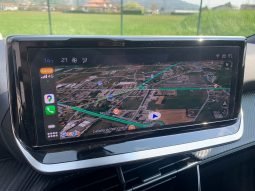 
										Peugeot 2008 full									