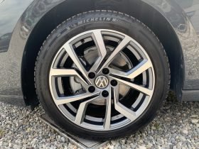 GOLF 8