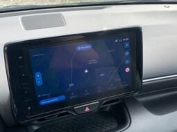 
										YARIS HYBRID full									
