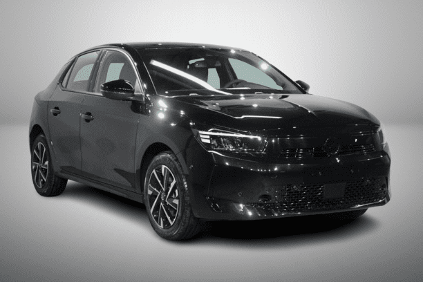 opel-corsa-12-100cv-gs-mt6-km-0-q6arm-1024x683-removebg-preview