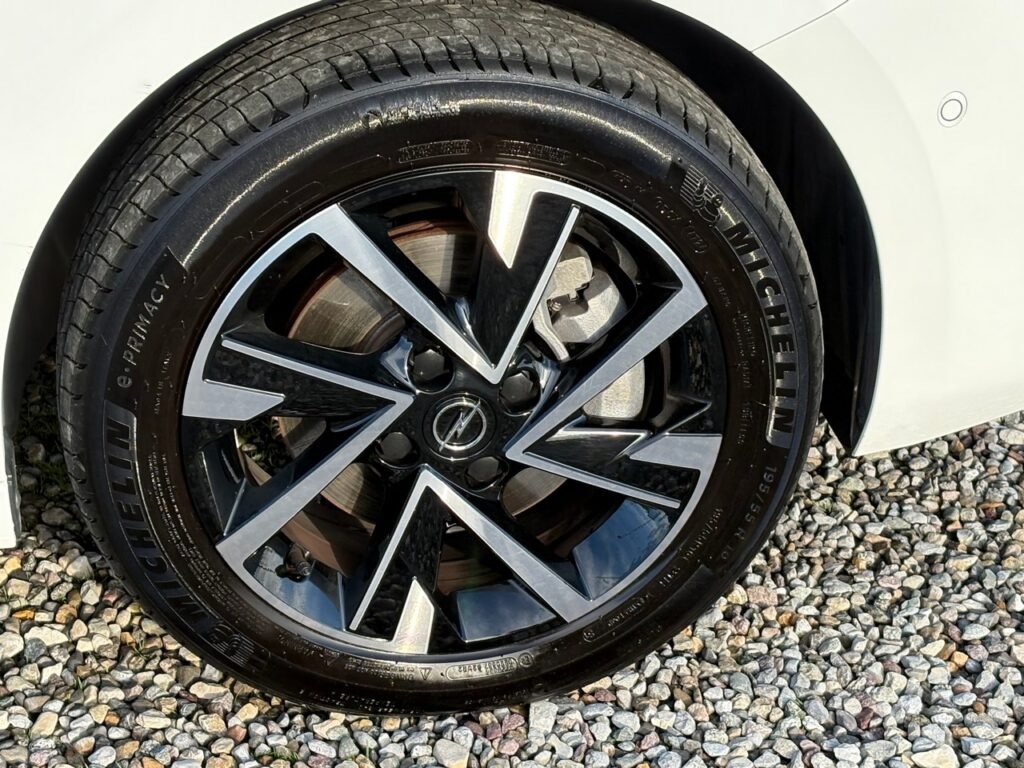 CORSA GSLINE WHITE_bergamo_3