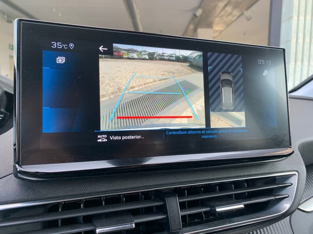 Peugeot_3008_allure_bergamo17